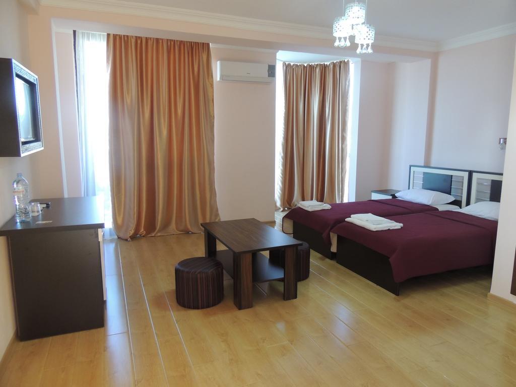 באטומי Hotel "Premium Palace" מראה חיצוני תמונה